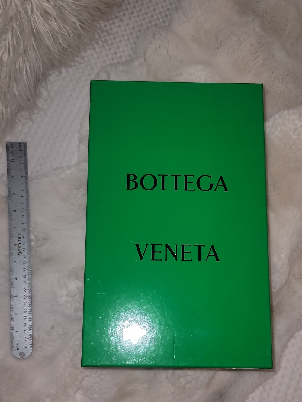 Bottega Veneta Green Logo Box